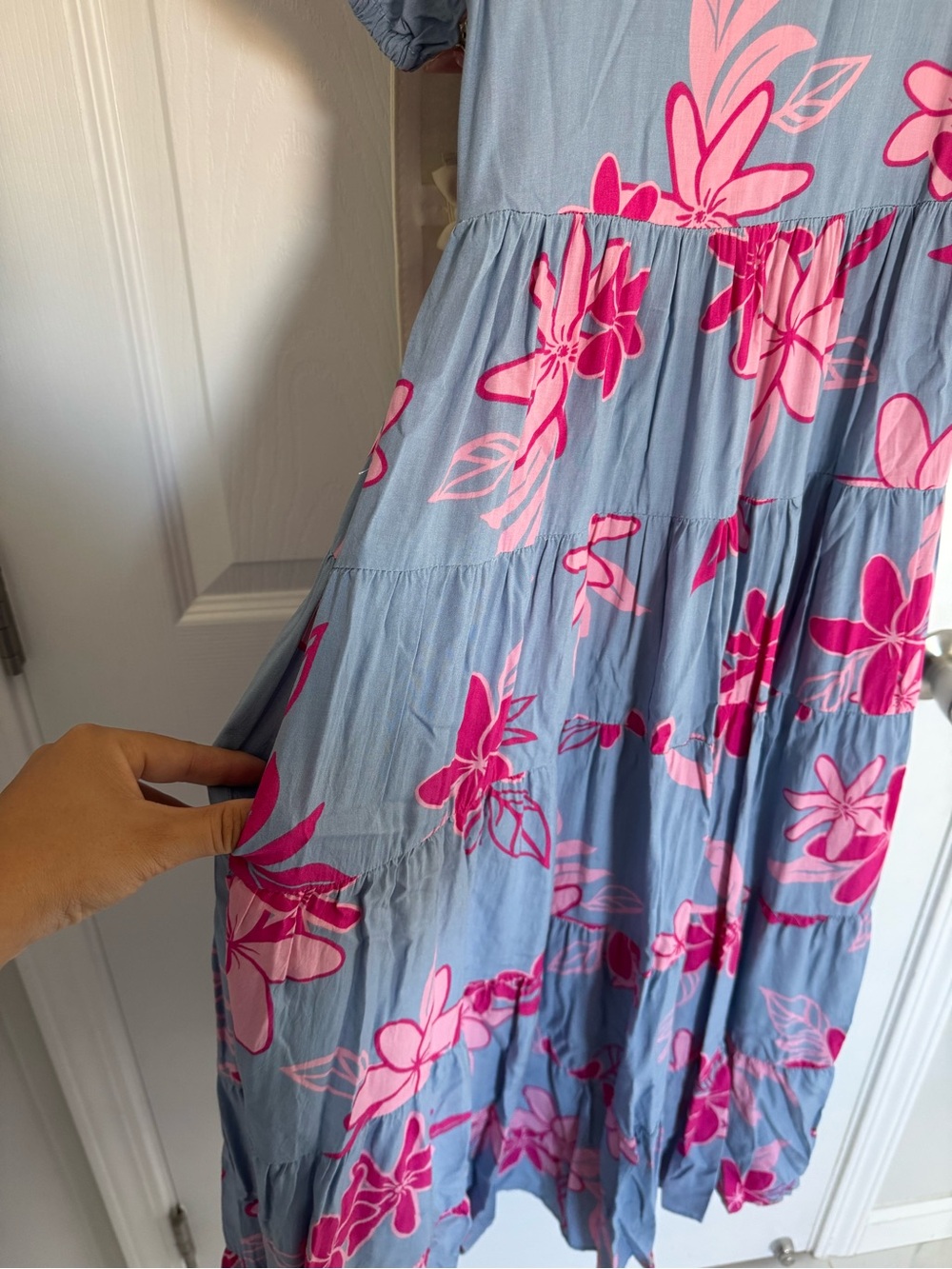 Maren Dress in Tiare Breeze - Picture 2 of 3